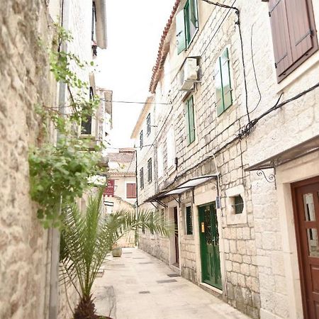 Luka'S Amber Rooms In The Center Of Trogir Kültér fotó