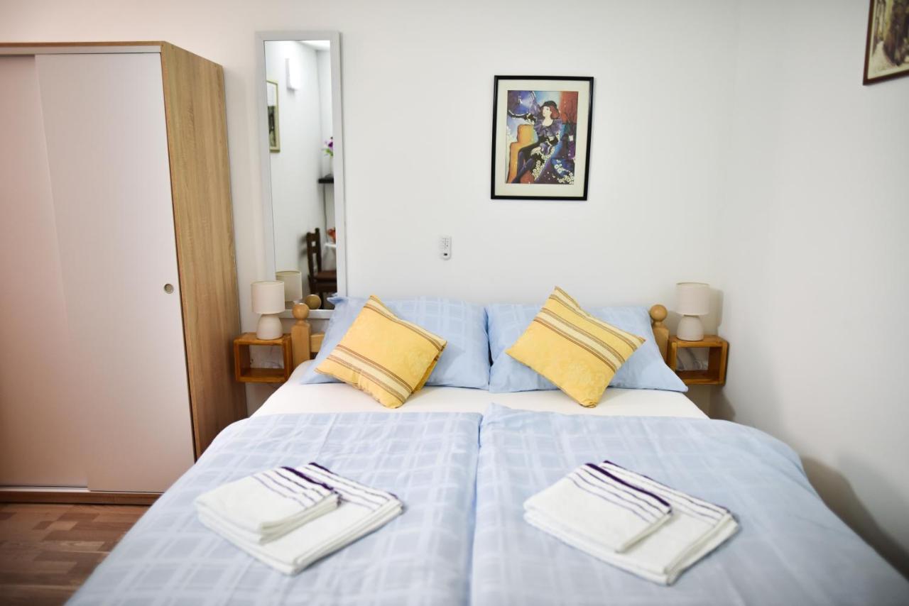 Luka'S Amber Rooms In The Center Of Trogir Kültér fotó