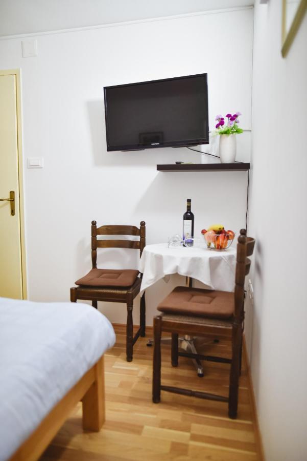 Luka'S Amber Rooms In The Center Of Trogir Kültér fotó