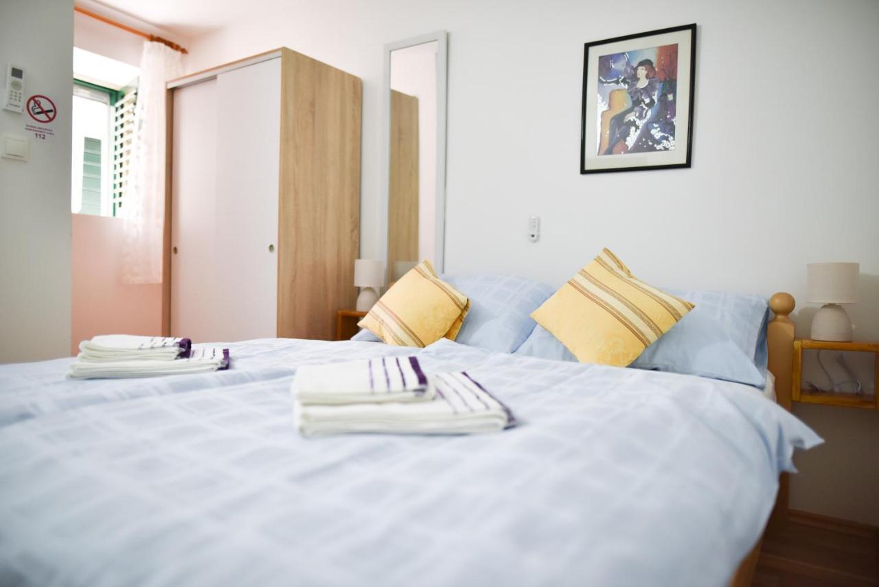 Luka'S Amber Rooms In The Center Of Trogir Kültér fotó